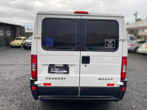 Imagem 5 de 15 de Peugeot Boxer Minibus 2012 2.3 Hdi 330m Médio 15l 5p
