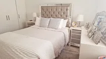 Comprar Juego De Dormitorio, Dos Veladores, Espejo Y Colchon Rosen