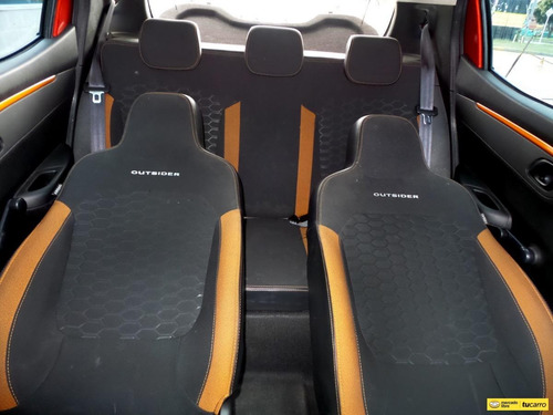 Imagen 21 de 25 de Renault Kwid Outsider