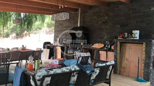 Parcela De 4.286m2 Con Casa Como Nueva De 180m2, Lago Rapel