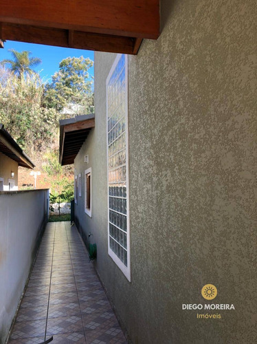 Imagem 10 de 15 de Casa À Venda Em Terra Preta Com Piscina - Cs309