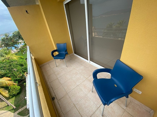 Imagen 11 de 15 de Apartamento En Alquiler Lecheria C.r Marina Mar