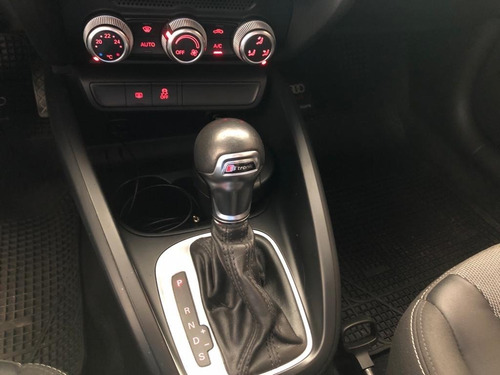 Imagen 6 de 10 de Audi A1 Sportback 1.4 T Fsi S Tronic 2014