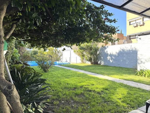 Casa En Venta En La Plata