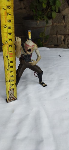 Quimera Híbrida Terror Resistance 2 Año 2008 12.5cm Rev22 (Usado)