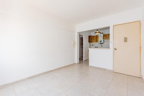 Imagen 4 de 10 de Venta- Departamento De 1 Dormitorio - Rosario Centro