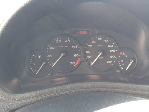 Imagem 7 de 9 de Peugeot 206 2008 1.4 Presence Flex 5p