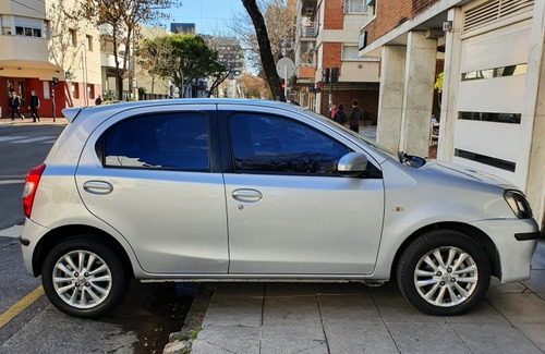 Toyota Etios 1.5 Xls 2013