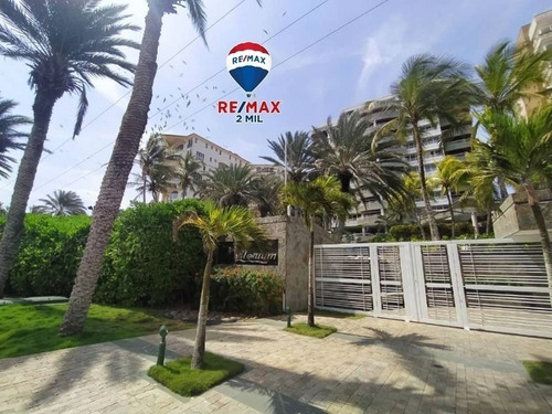 Re/max 2mil Vende Apartamento De Lujo En Porlamar, Resd Millenium - Isla De Margarita
