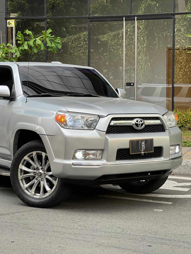 Toyota 4Runner 4.0 Limited Automática 275 hp