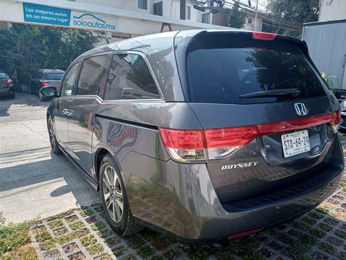 Imagen 7 de 15 de Honda Odyssey Touring 2015