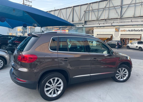 Imagem 5 de 13 de Volkswagen Tiguan 2.0 Tsi 2013