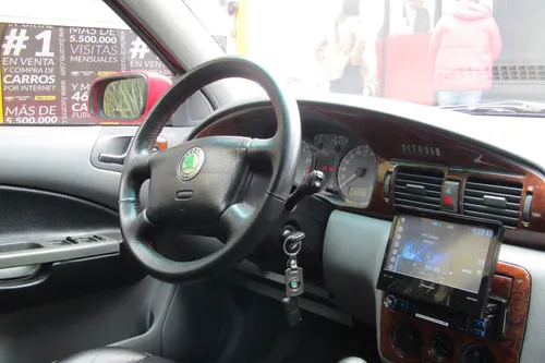 Skoda Octavia 1.8 SLX Lujo