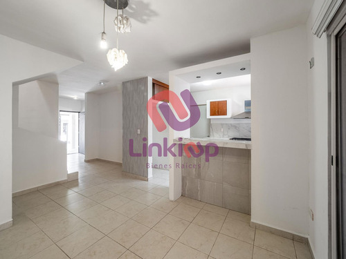 Casa Venta Cumbres Zona Las Lomas Con Alberca En Garcia