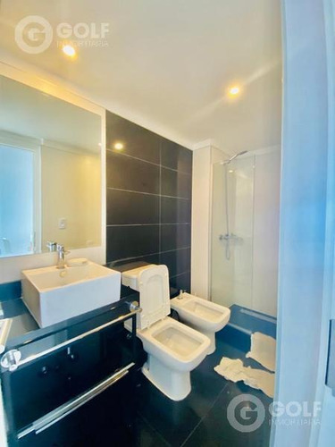 Imagen 6 de 28 de Vendo En Edificio De Categoria Apartamento De 1 Dormitorio Equipado Con Garaje Pta Del Este