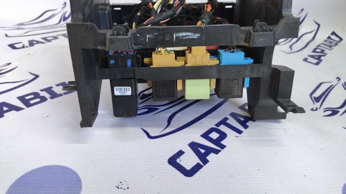 Caja Relevadores Vw Jetta Mk6 11-16 (Usado)