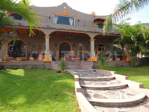 Casa En Venta En Condominio Lomas Del Chante, Jocotepec, Jalisco |  MercadoLibre