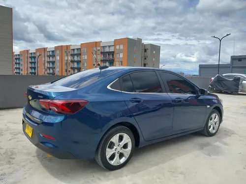Chevrolet Onix 1.0 Premier
