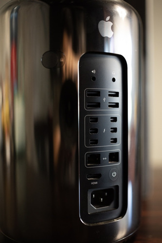 Mac Pro Late 2013 - 64 Gb Ram (Usado)