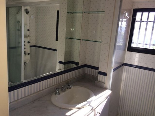 Imagen 12 de 16 de Town House La Trinidad- #22 -2540- Katiuska Romero- 04141028500