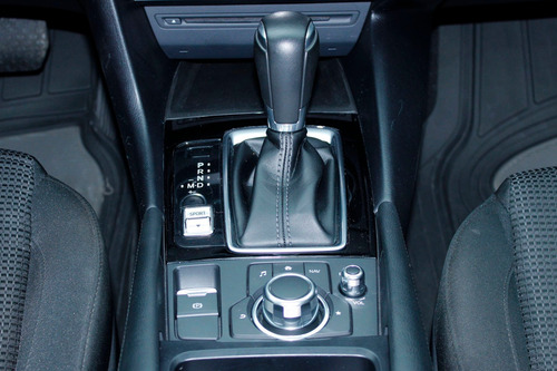 Mazda 3 2.0 Touring