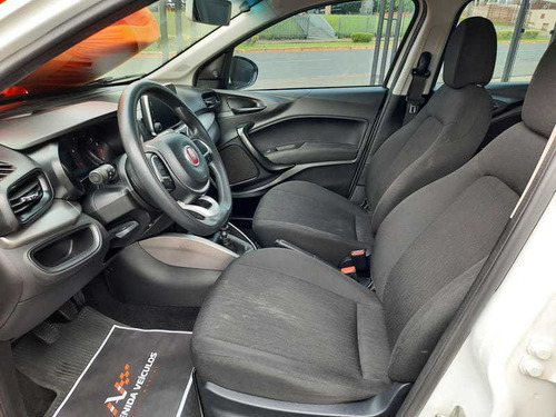 Fiat Cronos Drive 1.3