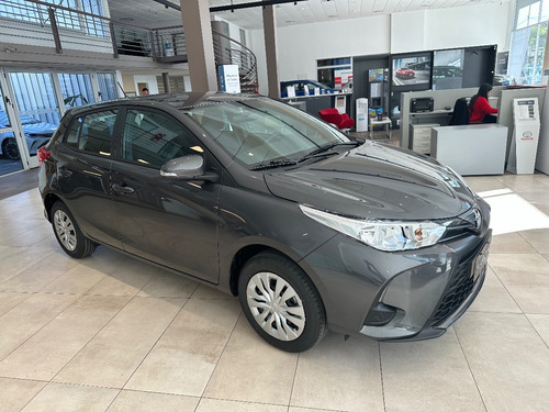 Toyota Yaris 1.5 107cv Xs