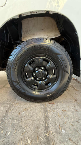 Toyota Hilux Pick-Up 2.5 Cs Dx Pack I 120cv 4x2