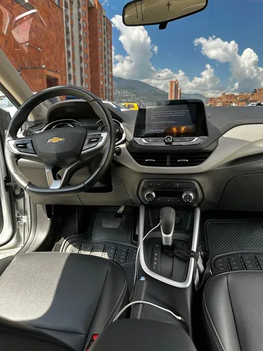Chevrolet Onix 1.0T Premier Sedan At