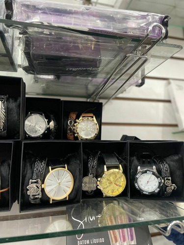 Imagen 5 de 5 de Relojes Con Pulsera En Caja