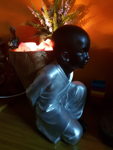 Lampara De Sal Buda Niño Elefantes Negras Africanas Brujas