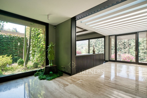 Gran Casa Mediterránea En Valle Escondido, Inmejor...