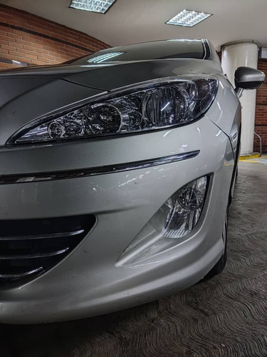 Imagen 7 de 13 de Peugeot 408 2013
