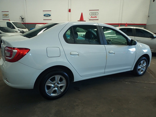 Renault Logan 1.6 Privilege Plus // Anticipo $510000