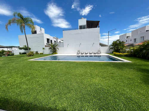 Terreno Plano En Venta. Fracc. Aiyana, Xochitepec, Morelos