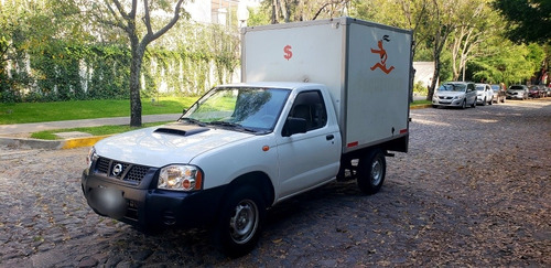 Imagen 1 de 15 de Nissan Np300 2011 2.5 Tdi Chasis Ac 4x2 Mt