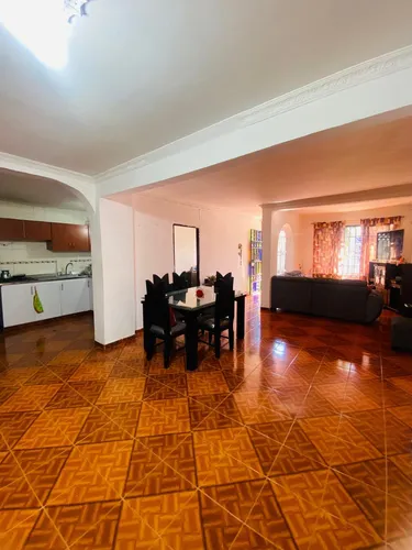 Vendo Casa Esquinera En Salomia Excelente Oportunidad De Inversión