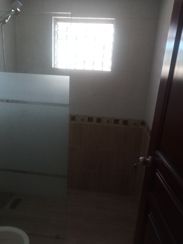 Vendo Casa Como Nueva En Vista Hermosa 4 Habitaciones