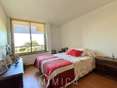 Departamento En Venta De 4 Dorm. En Vitacura