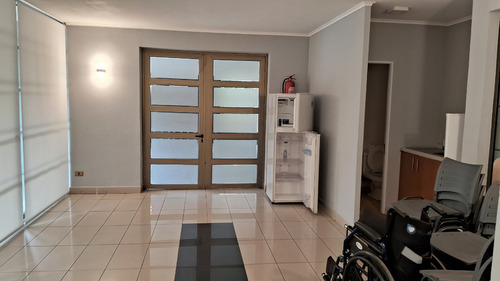 Avda. Francisco Bilbao 800. Providencia