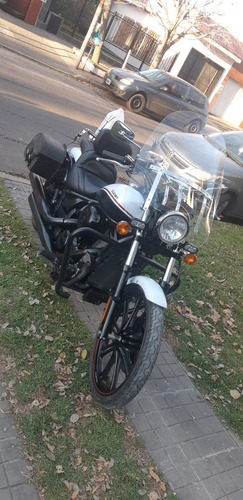 Kawasaki Vulcan 900 Custom