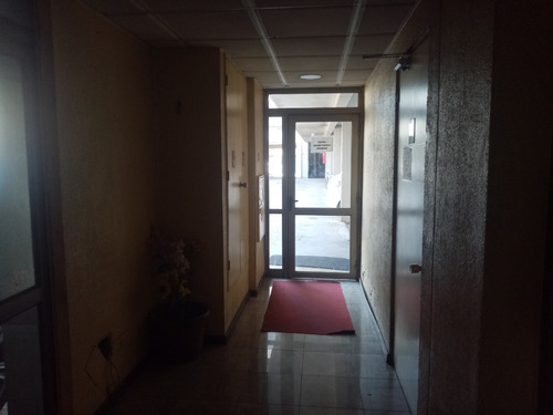 Se Arrienda Amplio Depto 1 Dormitorio En Toesca