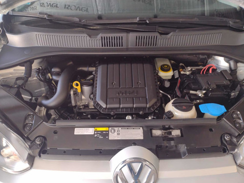 Imagen 7 de 10 de Volkswagen Up! 2015 1.0 Take Up! Aa 75cv 5 P