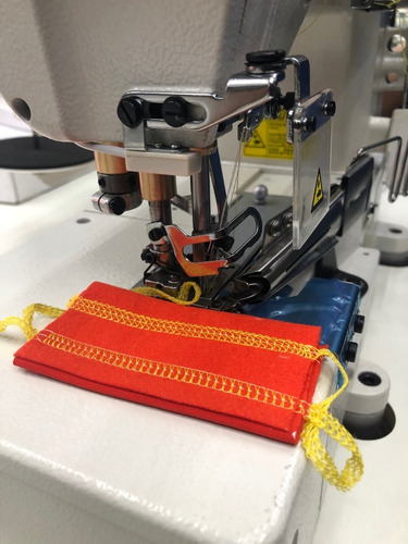 Imagen 2 de 3 de Maq Collarete Doble Tramado Servo Marca Hercules Nueva