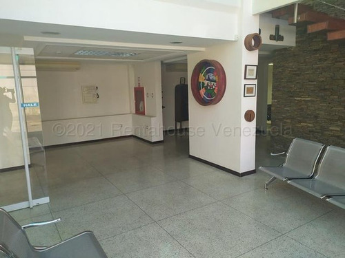 Edificio Con Dos Locales Venta Avenida Boyaca Valencia Carabobo Leida Falcon Lf25-1155