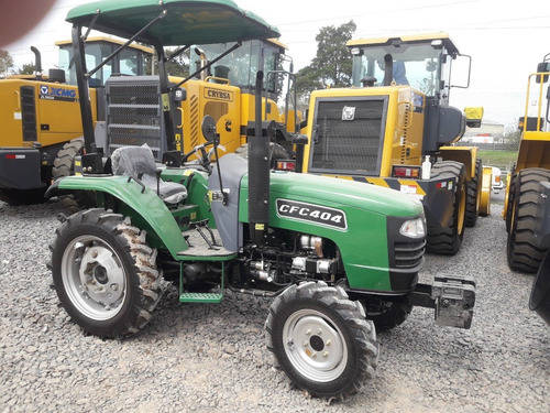 Imagen 11 de 11 de Tractor Chery By Lion 45 Hp 4x4 Con Pala Omar Martin
