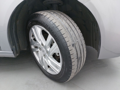 Peugeot 208 1.6 16V FLEX ACTIVE AT6