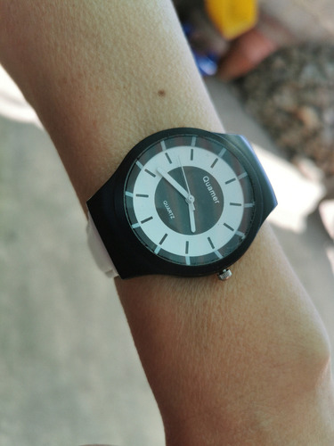 Reloj Quamer Lady/ B & N / Quartz / Model: Casual