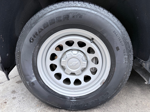 Chevrolet Silverado Wt Doble Cabina 4X2 4.3L V6