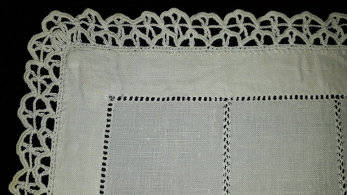 Imagen 3 de 4 de Antigua Carpeta Tela Vainillas Puntilla Crochet Leer